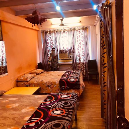Golden Lodge Varanasi Ngoại thất bức ảnh