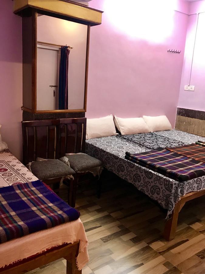 Golden Lodge Varanasi Ngoại thất bức ảnh