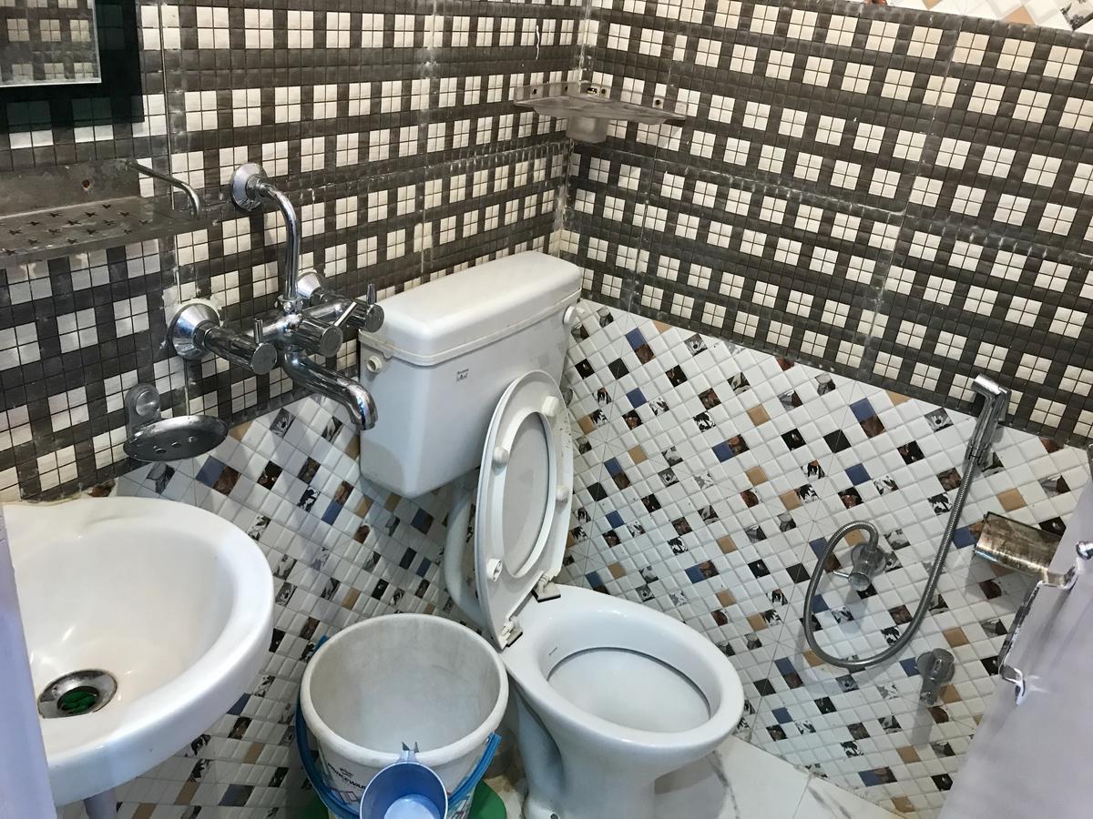 Golden Lodge Varanasi Ngoại thất bức ảnh