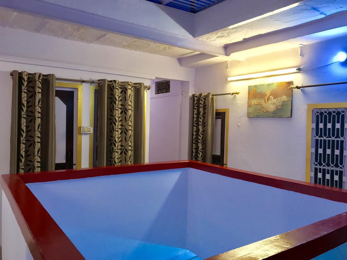 Golden Lodge Varanasi Ngoại thất bức ảnh